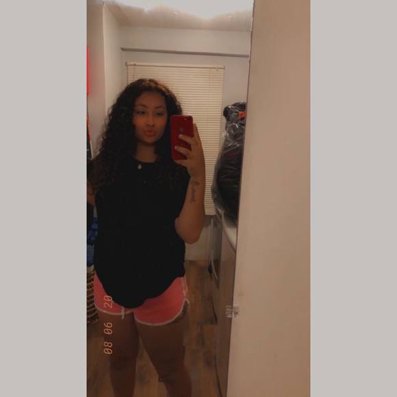 adrianaaa0702